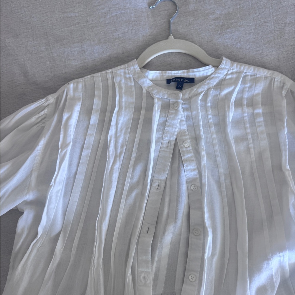 soeur White Pintuck Band-Collar Button Front Blouse